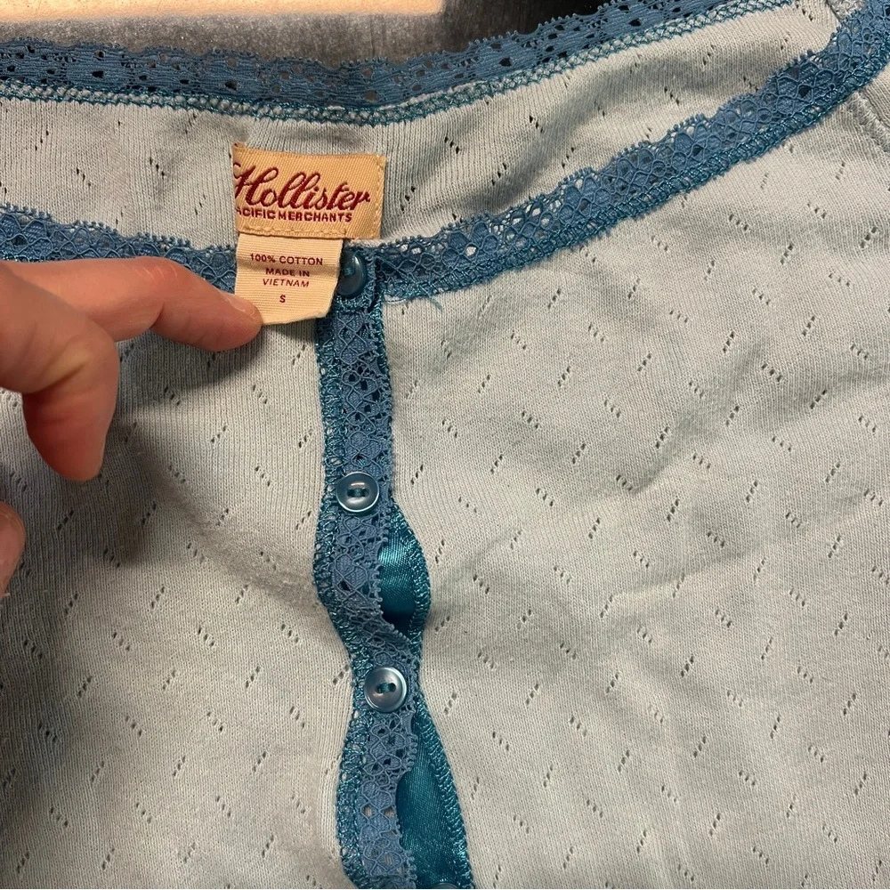 Rare Vintage y2k Hollister Blue Lace-Trim Cardigan top size small - Picture 3 of 9